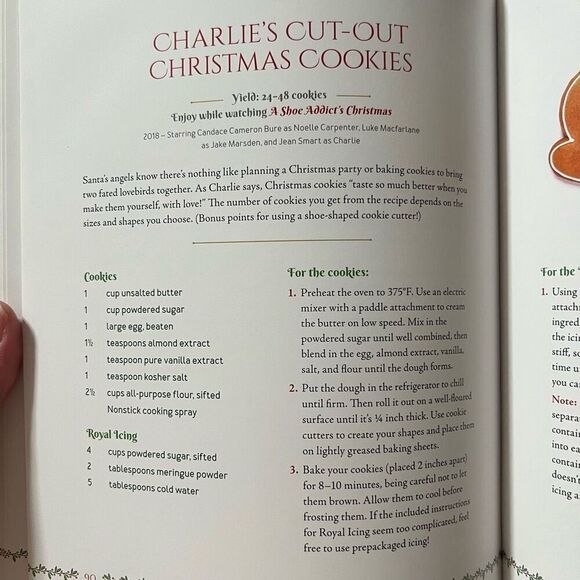 The Cozy Christmas Movie Cookbook Mouthwatering Food to Enjoy by Holly Carpenter - Picture 8 of 15